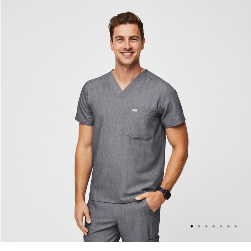 Figs Men's Scrub Top Size Medium Color Graphite